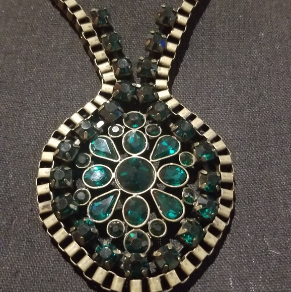 Necklace Evening Wear Jewelry - Picture 3 of 3